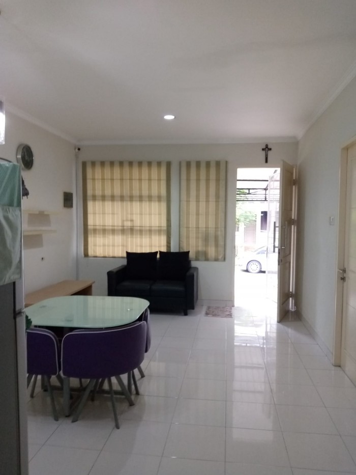 Rumah Disewakan Fully Furnished di Cluster Florencia Lippo Cikarang